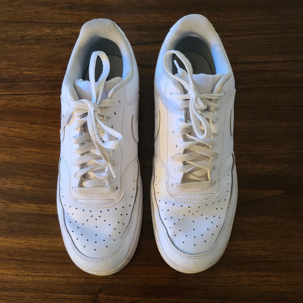 Used Nike Air force 1 for men's in great condition.